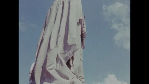 Berlin in ruins Stock Footage 253688697