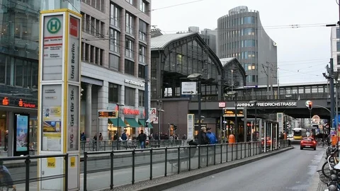 The Berlin S-Bahn Video stock 101196865