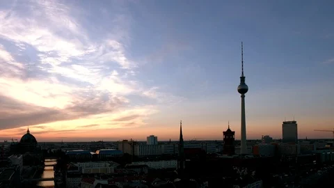 Berlin skyline at evening time 스톡 동영상 71171963