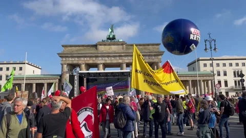Berlin: In solidarity through the crisis protest at the Brandenburg Gate, 4K Stock Footage 219724406