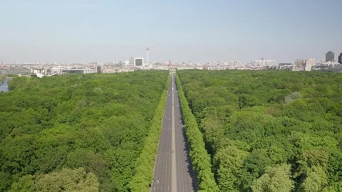 Berlin Strasse 17 Juni closed to cars, Brandenburg Gate TV Tower View, 05-09-24 Stock Footage 329326258
