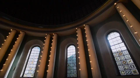 BERLINGERMANY Interior St. Hedwig's Cathedral, Sun light through windows 스톡 동영상 127153944