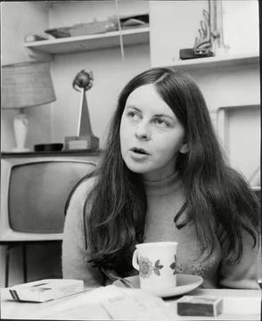 Bernadette Devlin M.p. At Her Knightsbridge Flat. Josephine Bernadette Devlin Mc Stock Photos