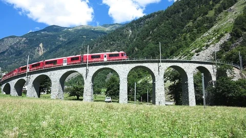 Bernina express Stock-Footage 93413519