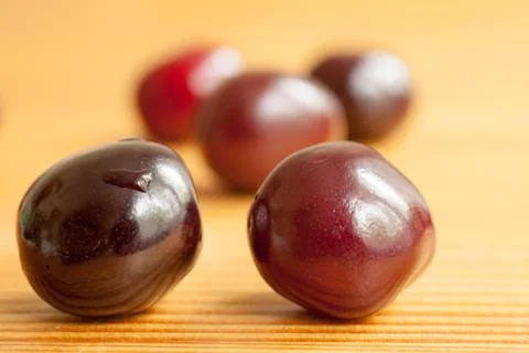 Berry cherry on the board Foto stock