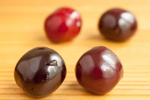 Berry cherry on the board Stock-Fotos