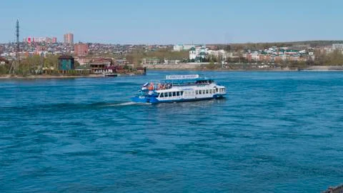 Berth on the Angara river. Foto stock