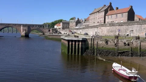Berwick-upon-Tweed riverside Stock Footage 156164152
