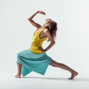 Beuatiful female dancer. Studio background. Foto stock
