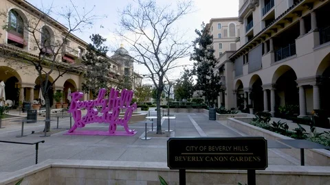 Beverly Canon Gardens Park - Empty, No people 库存影片 127404759