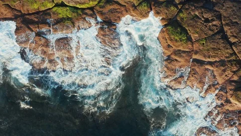 Bewitching sight of Fascinating patterns of sea foam from the waves breaking on 스톡 동영상 126041299