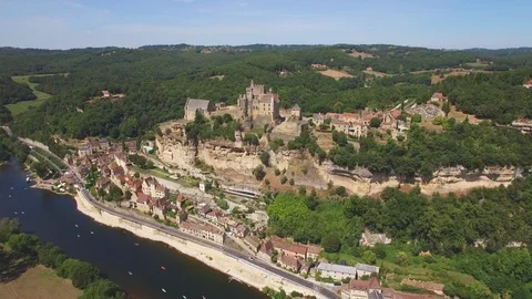 Beynac et Cazenac one of the most beautiful villages in France aerial shot Stock Footage 118992157