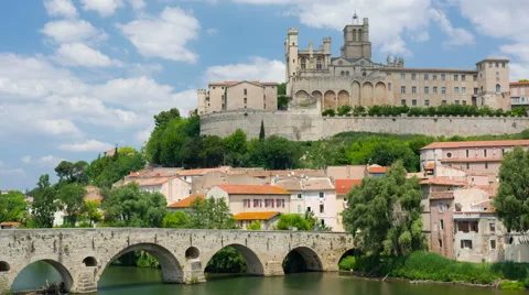 Beziers in a cloudy spring day Stock Footage 60952237
