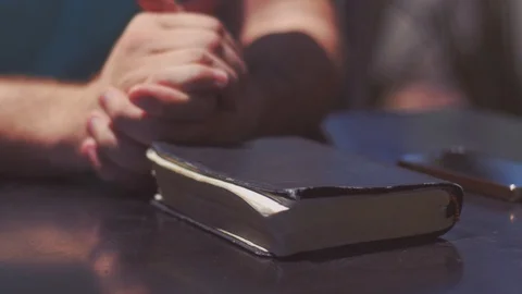 Bible Reading and Prayer Stock Footage 90995290