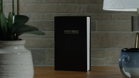 Bible stands Stockbeeldmateriaal 113940691