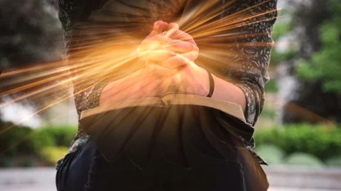 Bible study getting the power of the Holy Spirit Vídeo Stock 174802667