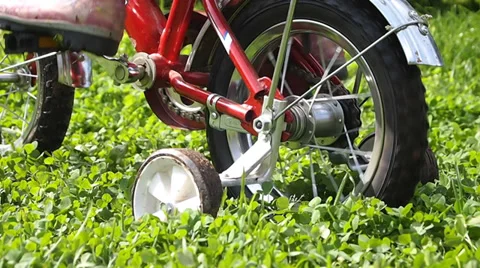 Bicycle Stock-Footage 29356146