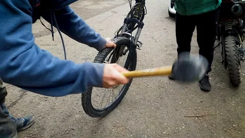Bicycle Vídeos de archivo 101808103