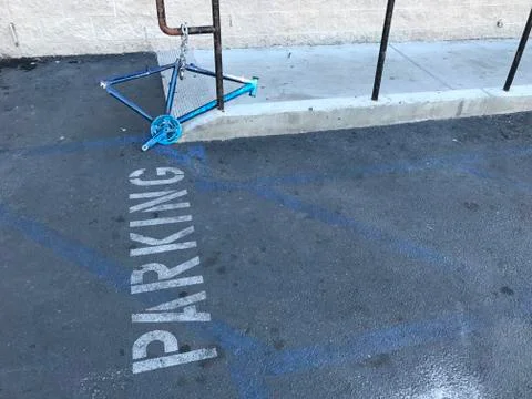 Bicycle Frame Locked To Railing Foto stock