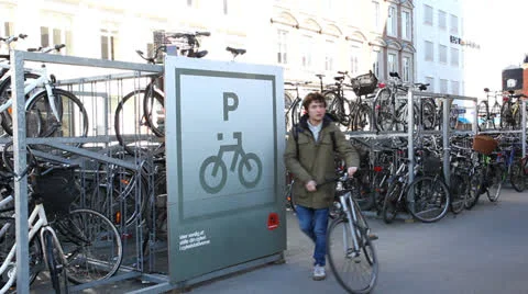 Bicycle parking Stock Footage 22501339