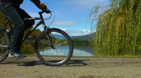Bicycle Passing By in Nature Видео 57767651