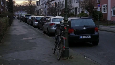 Bicycle theft Video stock 70675086