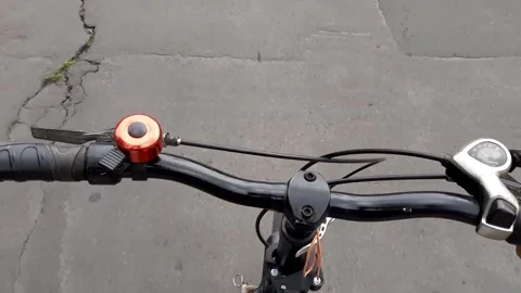 Bicycle on the Way 库存影片 331146276