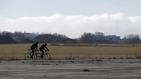 Bicycles on abandoned runway, slowmotion 스톡 동영상 149592152