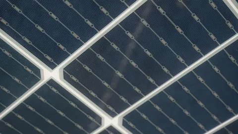 Bifacial solar panel silicon cells and conductive grid at back side macro Vídeos de archivo 334394721