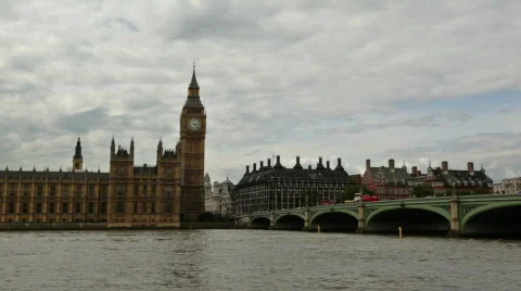 Big Ben From Across River Thames Vídeo Stock 826825
