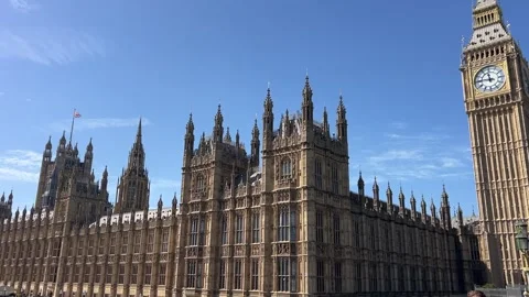 Big Ben and Palace of Westminster in London, England Vidéo 344906214