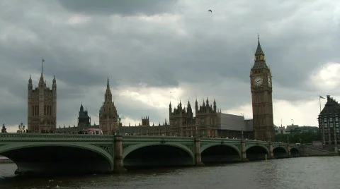 Big Ben - BONUS: two shots in one Stock Footage 786830