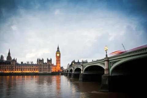 Big Ben Clock Tower and Parliament house at city of westminster, London Engla Stock Photos
