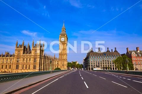 Big Ben Clock Tower in London England Stock Photos