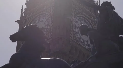 Big Ben with Statue in foreground Stock Footage 4102948