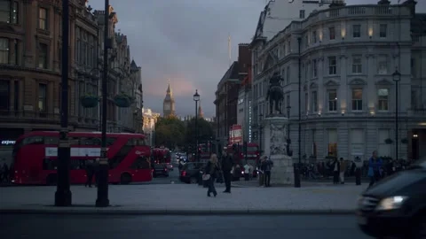 Big Ben from Trafalgar Square Stock Footage 220000053