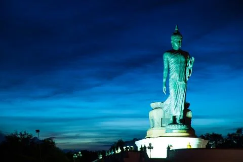 Big buddha in the evenings. Stock Photos