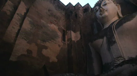 Big Buddha Sukothai pan 스톡 동영상 457330