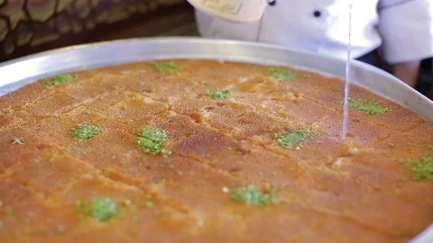 Big Cake 動画素材 94467572