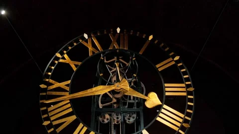 Big clock at the museum of science and technology Video stock 154656554