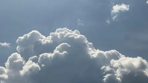 Big Clouds Forming, 4K Video stock 308306525