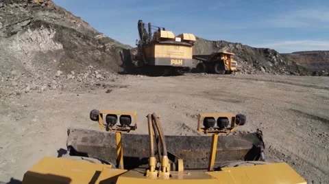 Big coal Excavator. View from the cab bulldozer Stock-Footage 47265100