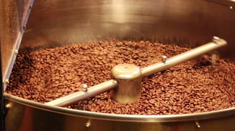 Big Coffee Bean Roasting Machine 库存影片 67575113