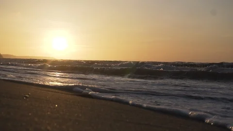 Big crashing wave in ocean Stock-Footage 95936470