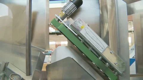 Big envelope in a sorting machine Stock Footage 1103023
