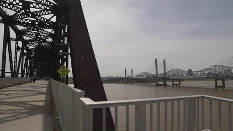 Big Four Bridge - Pan from skyline to walking deck Stock Footage 76326149