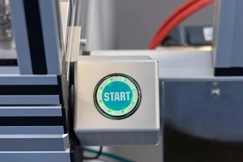 Big Green Button Start Stock Photos