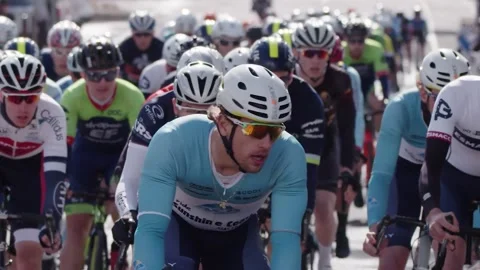 Big group of cyclists turning corner. August 19 2018. Stock Footage 169620682
