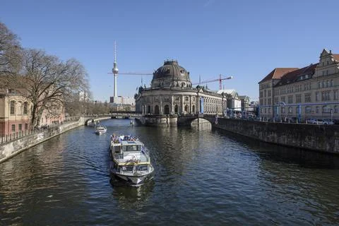 'Big Maple Leaf' commemorative coin stolen in Bode Museum Berlin, Germany - 27 M Stock Photos