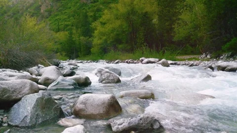 Big mountain river in slow motion Stock-Footage 243085400